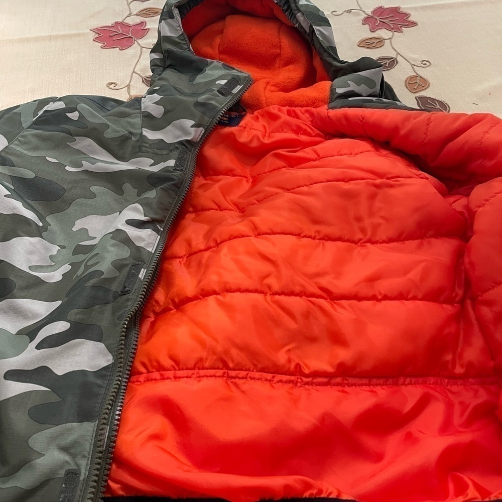 Place. Boy size X Large 14 lined with hood winter jacket. - Picture 5 of 7